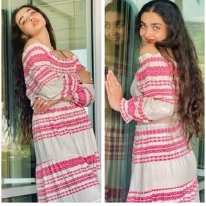 Off-Shoulder and skirt set